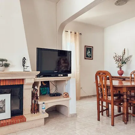 Victoria, Tonel, * Sagres